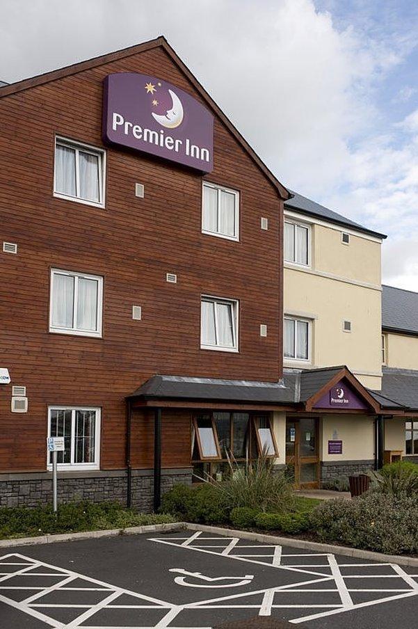Premier Inn キャリクファーガス エクステリア 写真